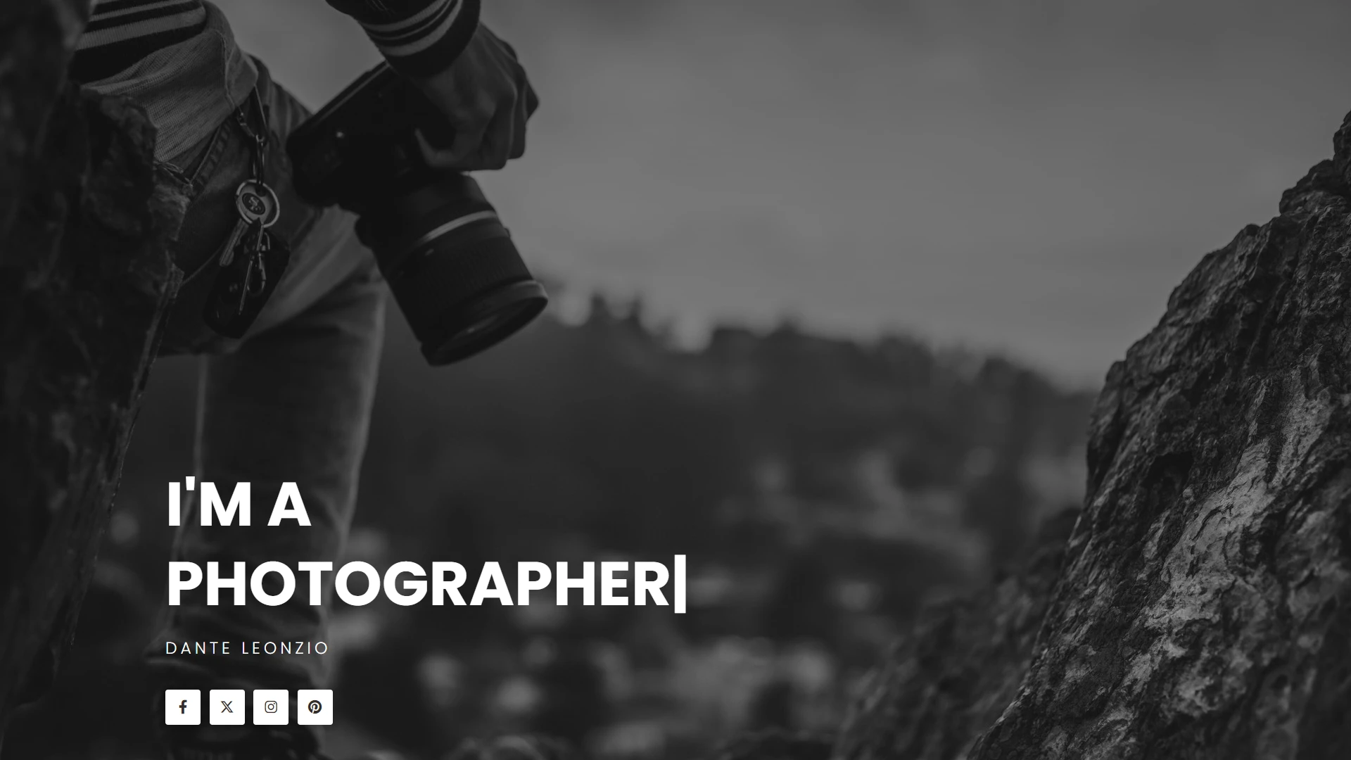 Photographer Website - Visually striking photographer portfolio website